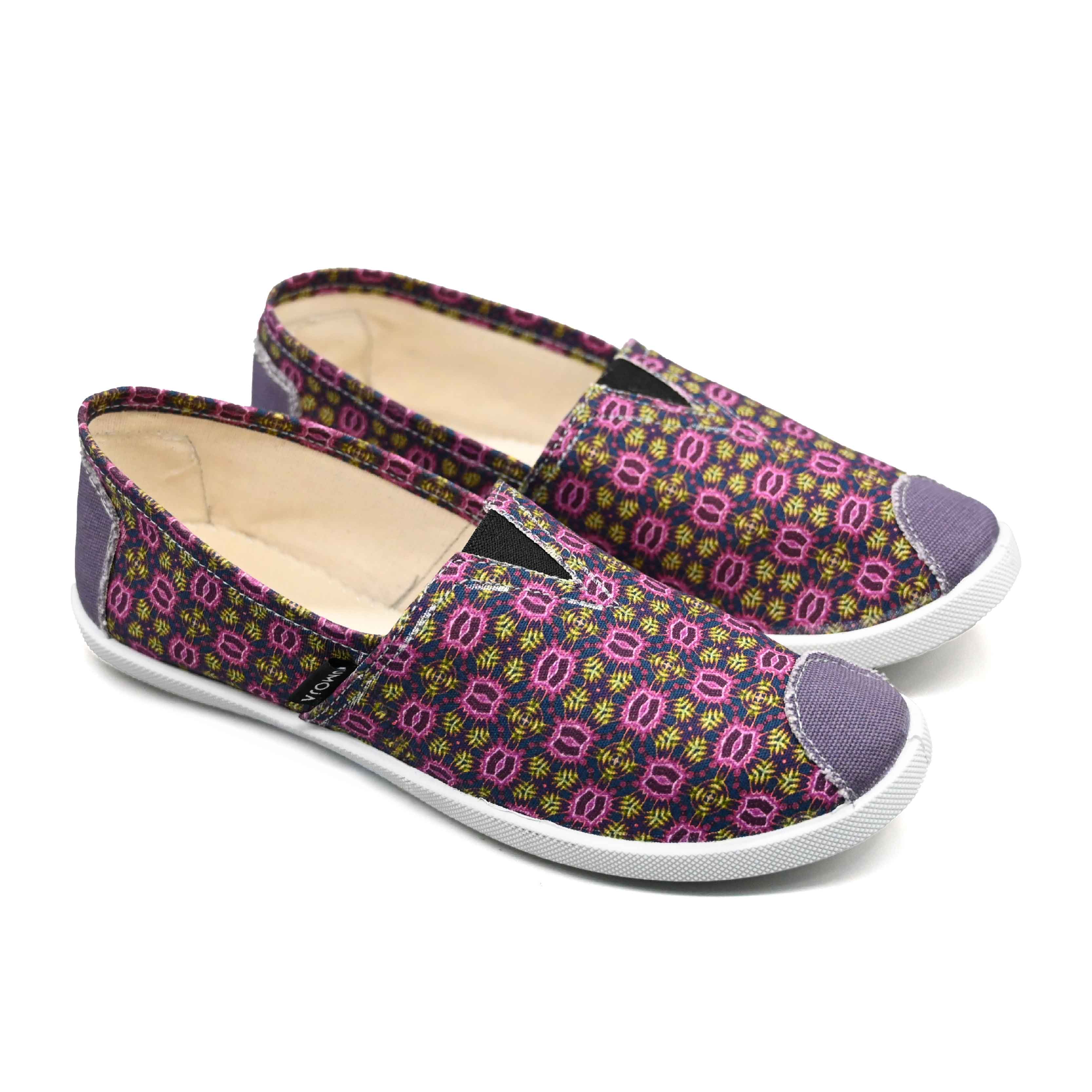 Emmy Chapisha Canvas Shoes - Spiral