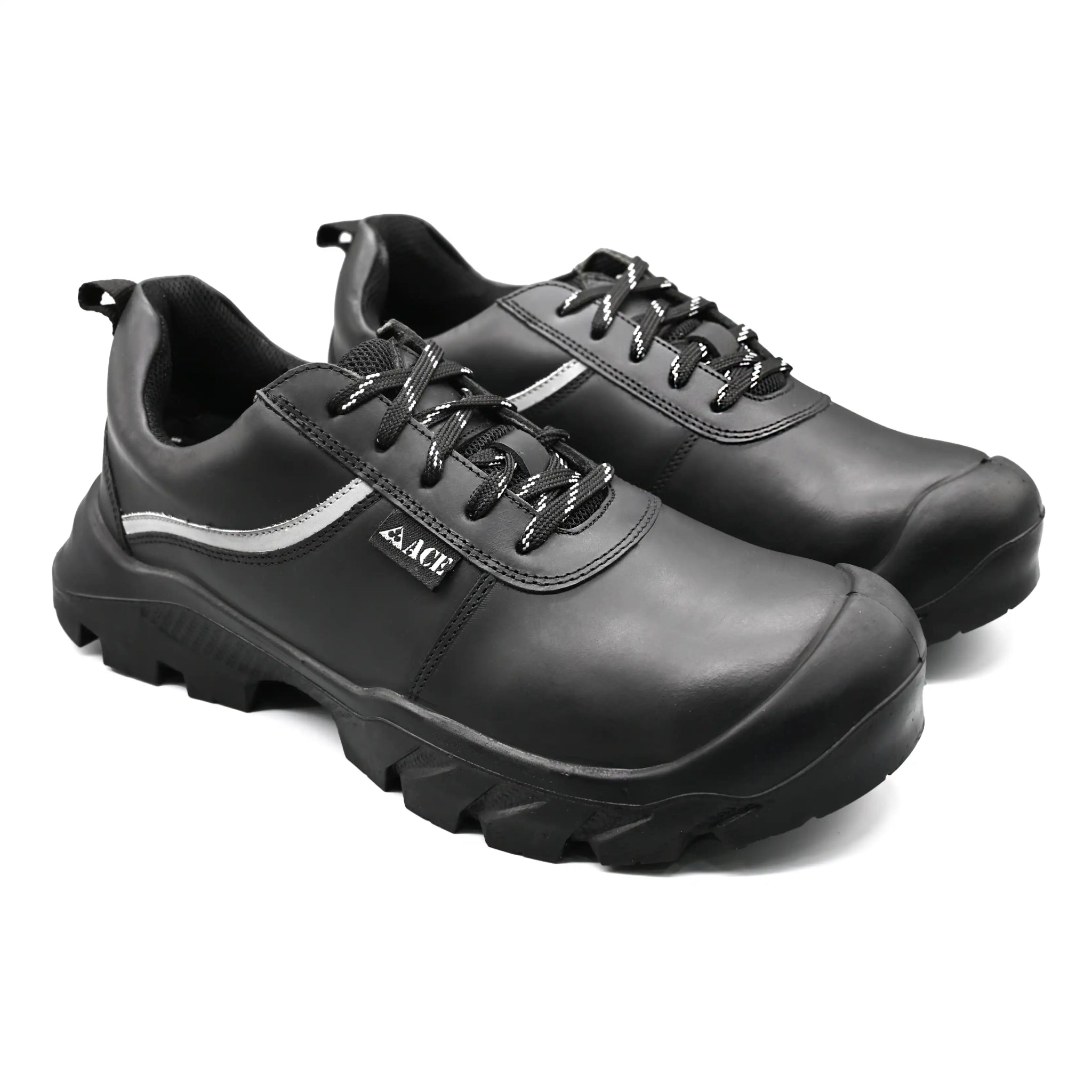 Ace Alpha Safety Shoes by Umoja – rugged black work shoe pair