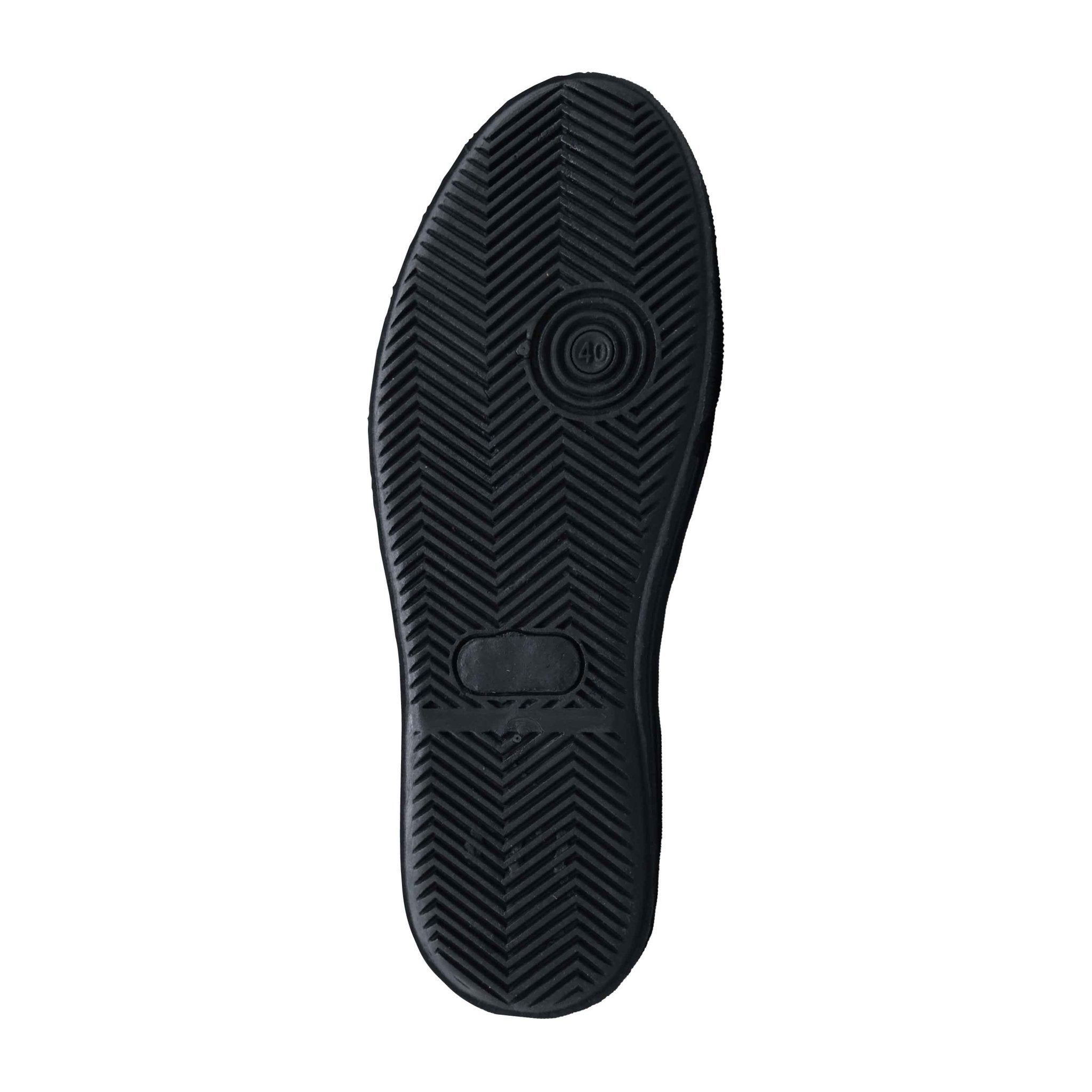 Kanan Men’s Slip-On - Black - Umoja Africa Kenya