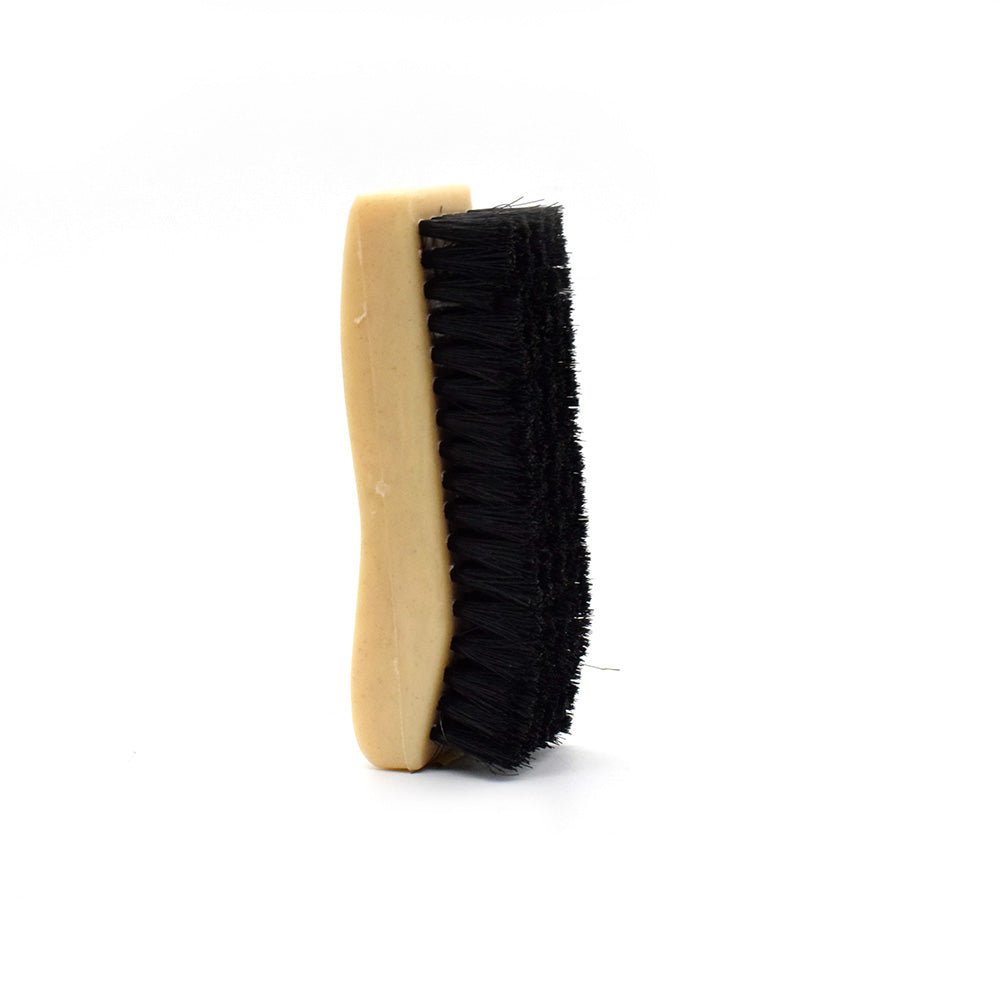 
                      
                        SMALL SHOE BRUSH BLACK (G7) - Umoja Africa
                      
                    